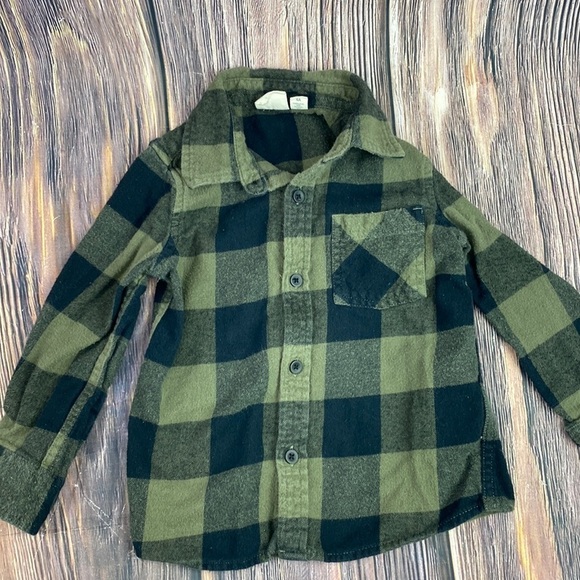 Green Plaid Flannel - Picture 1 of 10